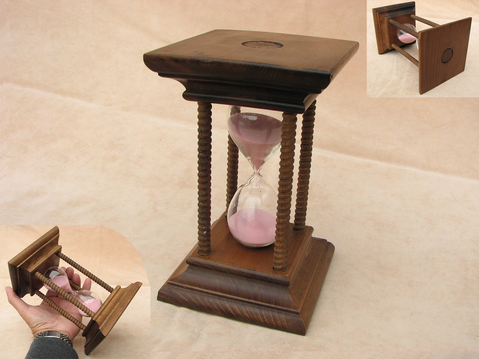 Early 20th Century sand timer with spiral pillars